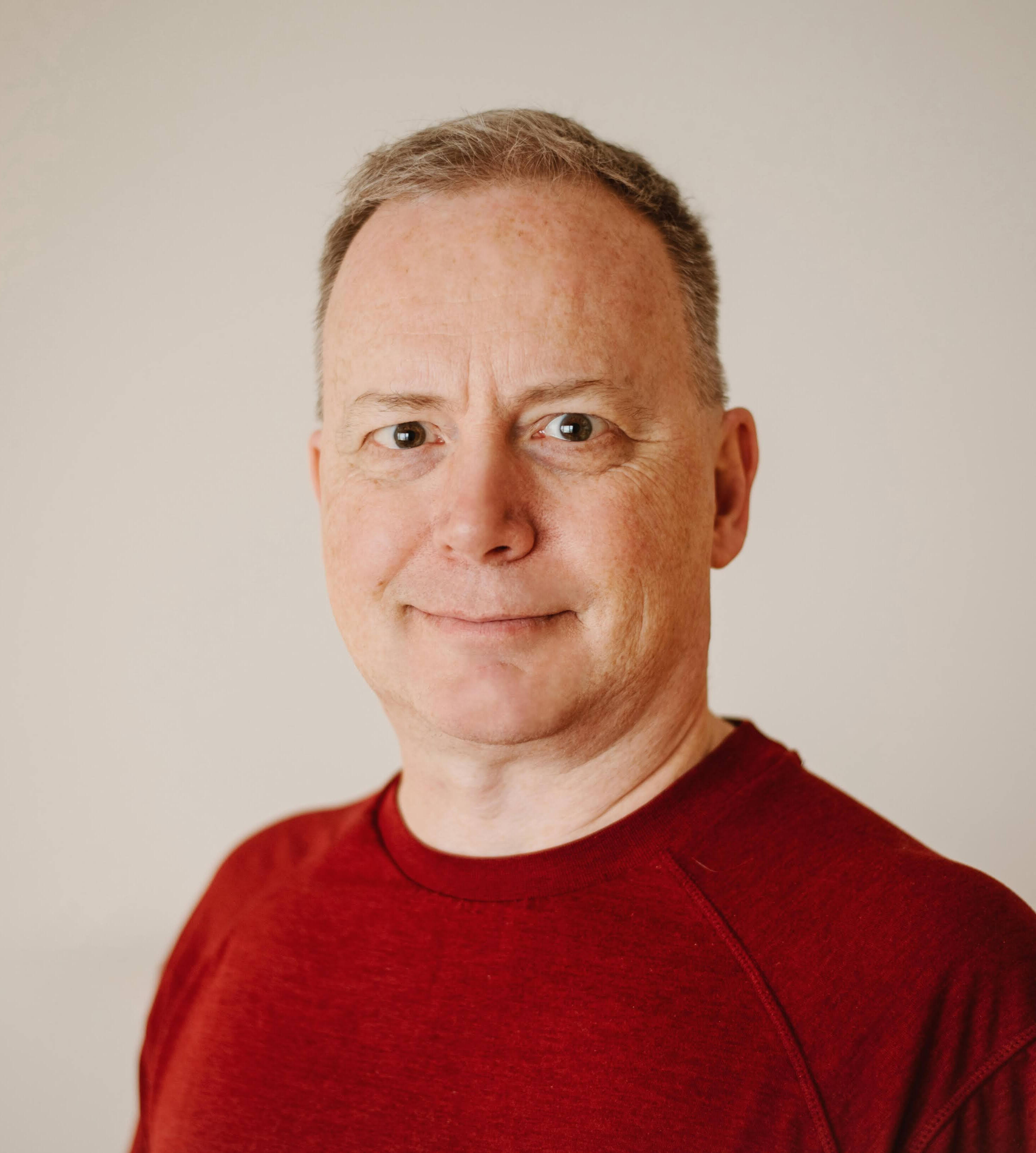 Floyd Kelly Background and Lived Experience Floyd Kelly, former software executive turned male counsellor and therapist in Ontario, sharing lived family experience with mental health